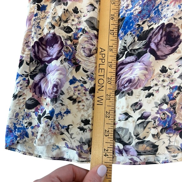 Parker Size Medium Long Sleeve 100% Silk Floral V-Neck Women's Top - Picture 6 of 9